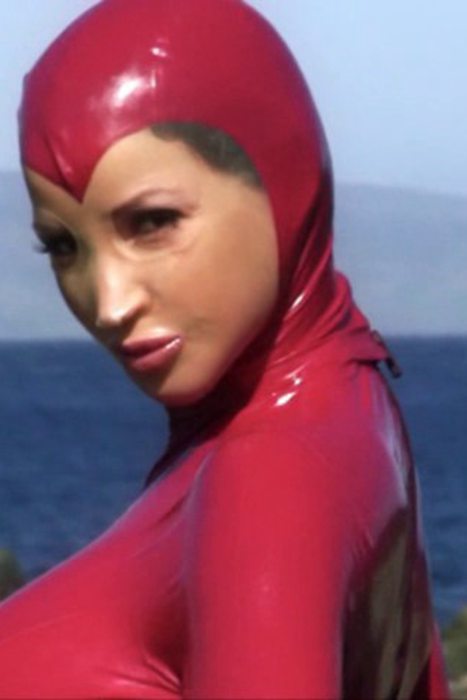 [Carrie Lachance唯美视频]ID0015 bianca-beauchamp-red-catsuit-hawaii_480p--性感提示：大尺度俏