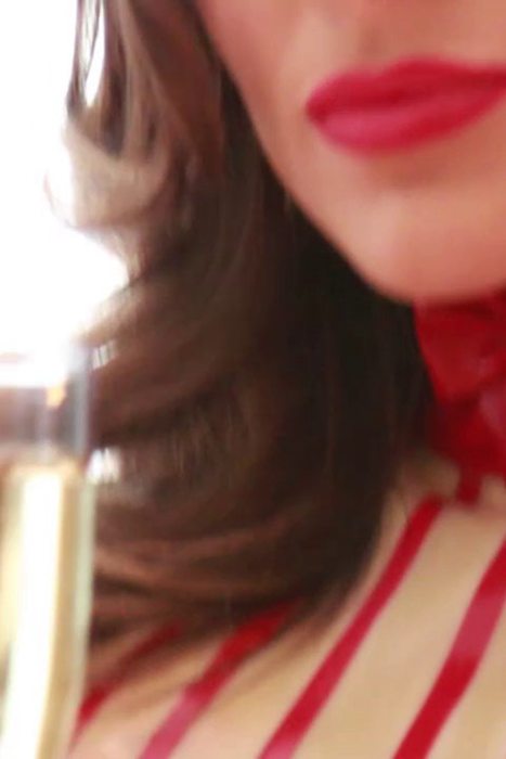 [Carrie Lachance唯美视频]ID0121 Carrie LaChance - Video #224 - Dining Room Doll--性感提示：娇