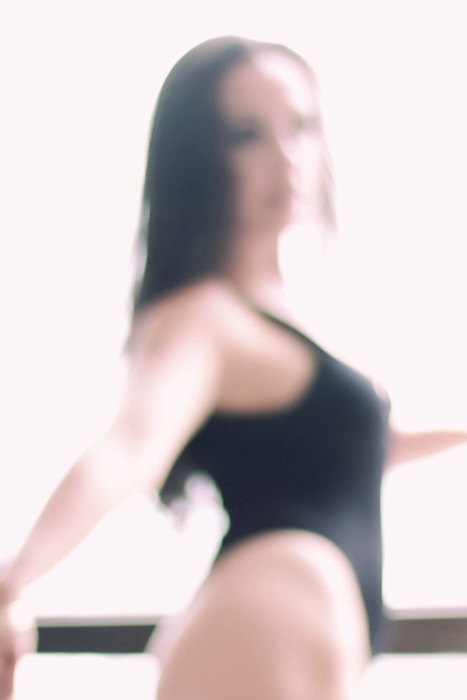 [大妞范TV写真视频]ID0014 2017.6.23 大妞范 Vivian Roman [MP4-597M]--性感提示：劲爆勾魂