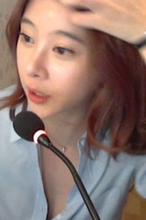 [韩国视讯]ID0114 韩国视讯-Winktv&LiveStar-Ryuah-16--性感提示：剧烈翻滚欲女细腰人体