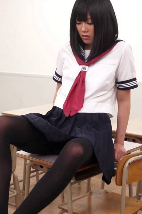 黑丝学生妹子[legsjapan视频太诱人了]ID0078 UtaKohaku-2-1080p