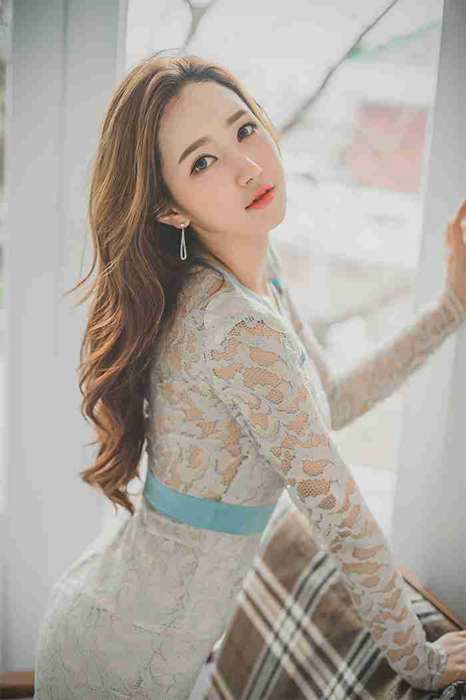 [李妍静绝美高雅气质写真]ID0032--性感提示：傲人身材如狼似虎大胆露出粉嫩热