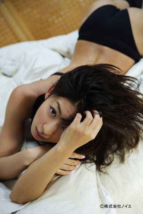丰乳风情少妇浴室和床上诱惑你[NS-Eyes性感美女]No.0421 Mariko Okubo (大久保麻梨子