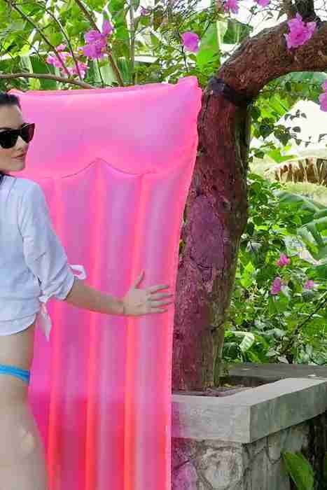[PlayBoyPlus花花公子写真视频]ID0205 2016.07.26 Skylar.Leigh.Water.Babe.mp4--性感提示：一颦