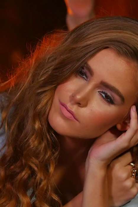 [PlayBoyPlus花花公子写真视频]ID0225 2016.08.18 Amberleigh.West.by.The.Firelight.mp4--性感提示