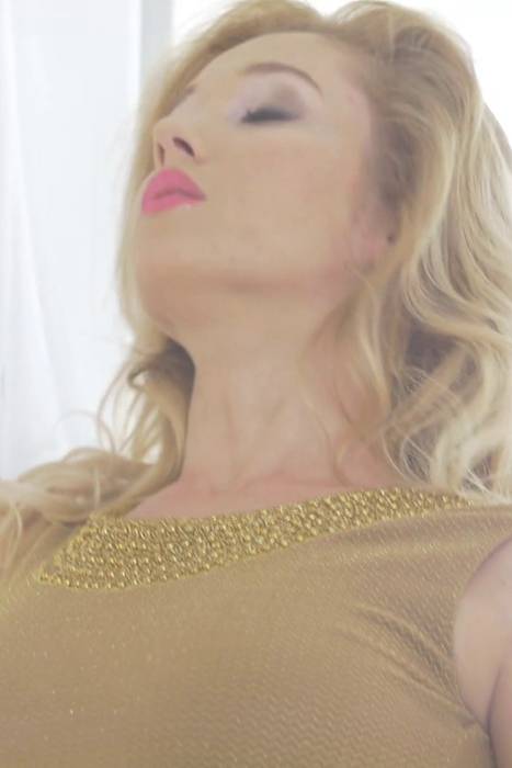 [PlayBoyPlus花花公子写真视频]ID0270 2016.10.10 Marianna.Merkulova.Get.Lucky.mp4--性感提示：