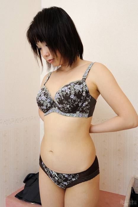 [syukou套图写真冠名版系列]ID0368 下着試着室 NO.410 美咲藤子 [242P245.88MB]--性感提