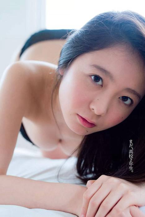 [weekly play boy花花公子週刊]ID231 2015 No.21 横山由依 久松郁实 浜田由梨 辰巳奈都