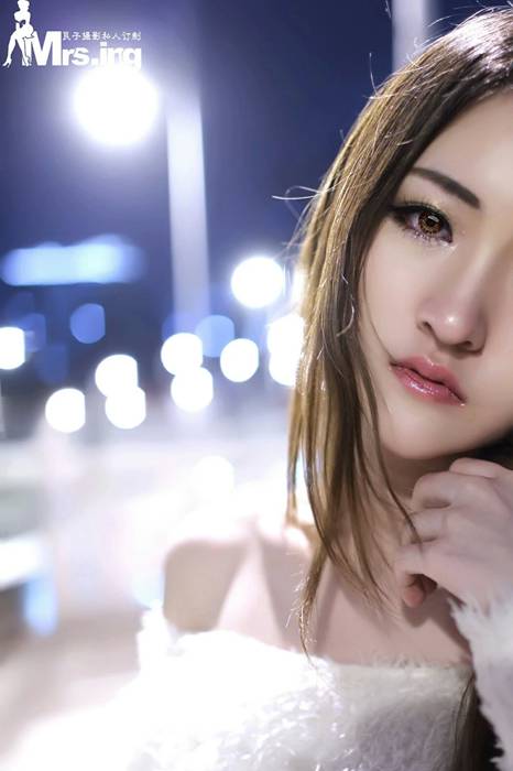 [微博网红]ID0374 秀人网旗下模特 沈梦瑶_G-cat微博性感写真 009--性感提示：婷袅