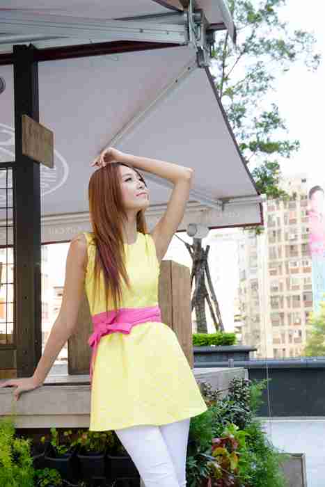 [唯美写真杂集]ID0164 Beautyleg女神-小雪 Winnie-信義商圈區外拍写真[82P666M]--性感提