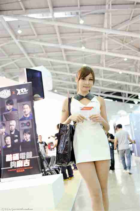 [唯美写真杂集]ID0178 Beautyleg女神-張雅筑Chu-台北国际电脑展[160P643M]--性感提示：