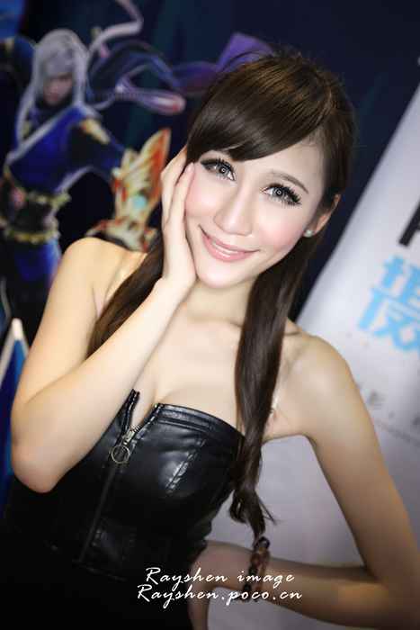 [唯美写真杂集]ID0194 [ChinaJoy]2013 Rayshen摄影作品01--性感提示：嫩模湿滑诱惑三角