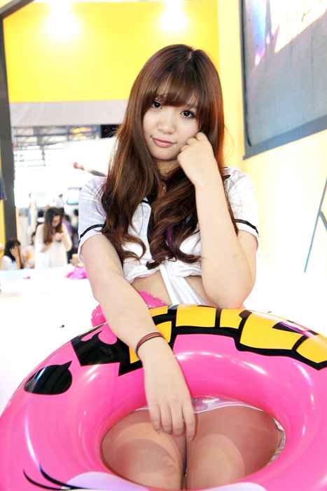 [唯美写真杂集]ID0197 [ChinaJoy]2013 游戏展17173游戏网极品萌妹子04--性感提示：太要