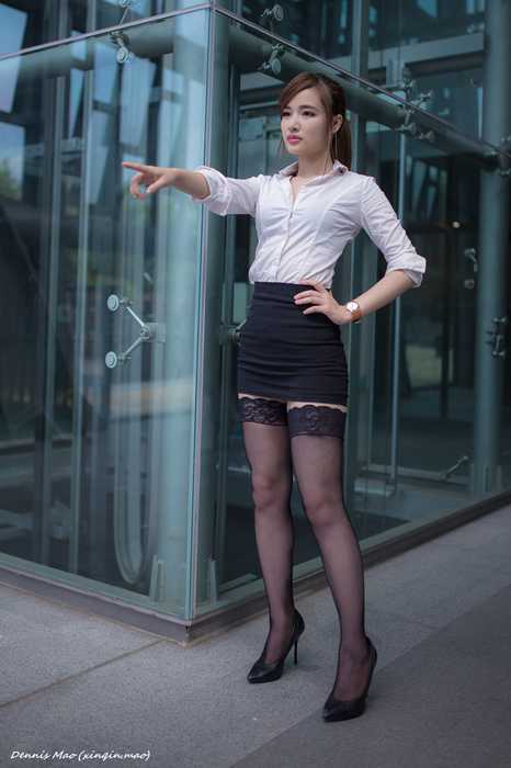 [唯美写真杂集]ID0232 办公室里美艳诱人户外清新亮丽的OL66--性感提示：狐狸精满