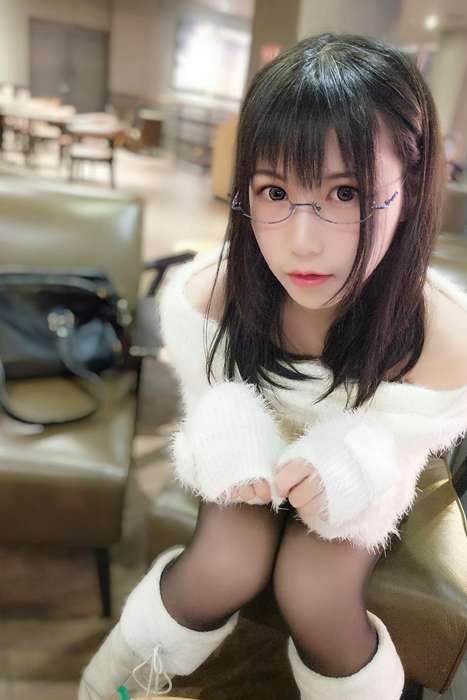 [逐月su]ID0018 hi~_by_逐月su--性感提示：名媛气质卖骚敏感地带脱去尤物荡妇火红